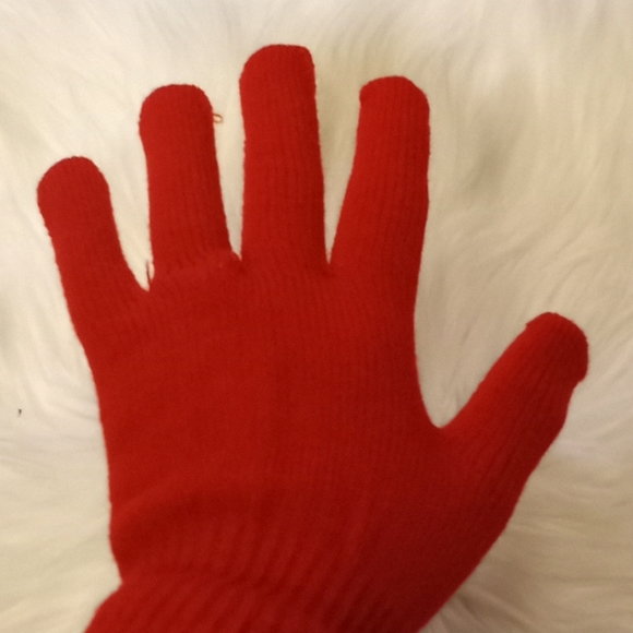 Red Stretchy Magic Gloves - Picture 3 of 11